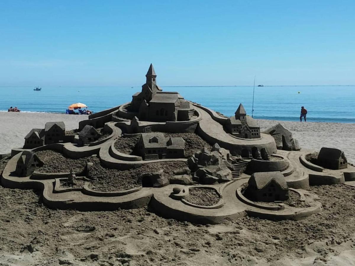 Erisa Ib Carihuela - Torremolinos Daire Dış mekan fotoğraf